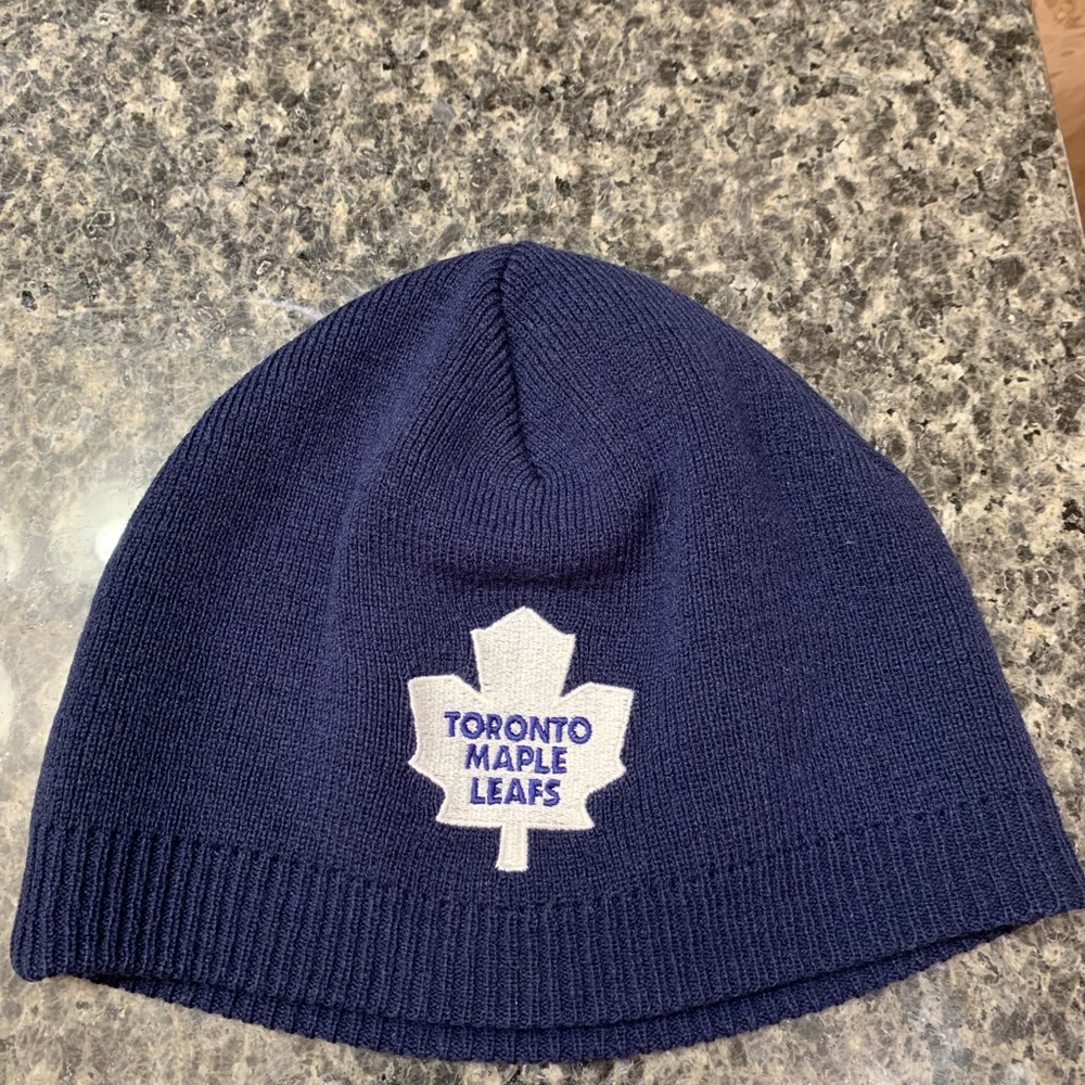 Toronto Maple Leafs Navy Blue Beanie